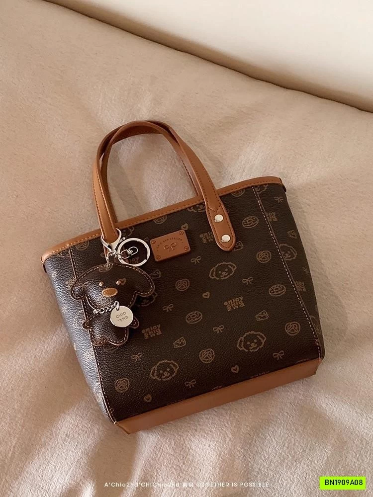 TÚI ĐEO CHÉO BẢN VUÔNG MINI CHIO2ND