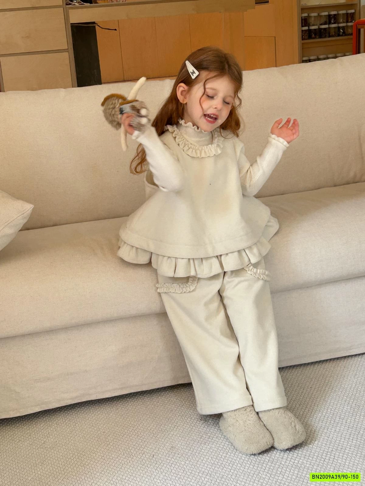 ÁO LEN CỔ VIỀN BÈO