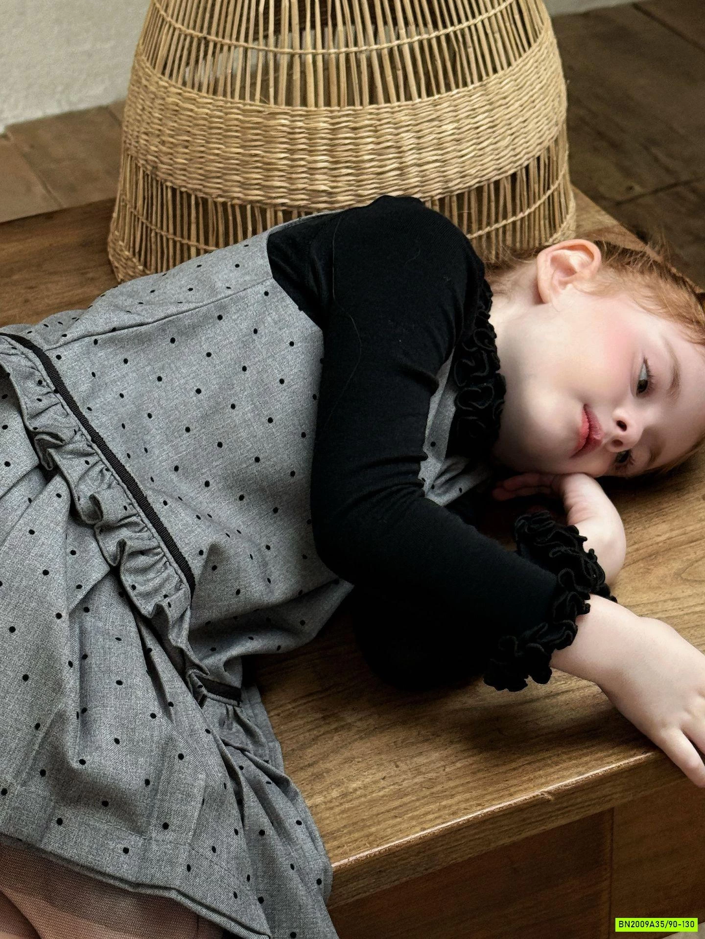 ÁO GIỮ NHIỆT CỔ VIỀN BÈO