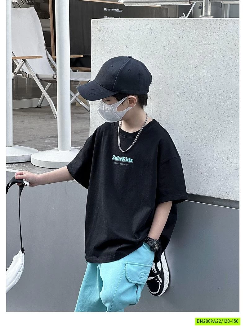 ÁO THUN ĐEN IN CHỮ XANH DƯƠNG