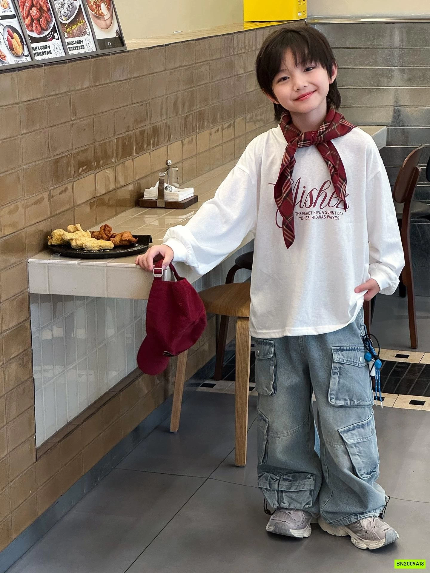 KHĂN QUÀNG CỔ CARO