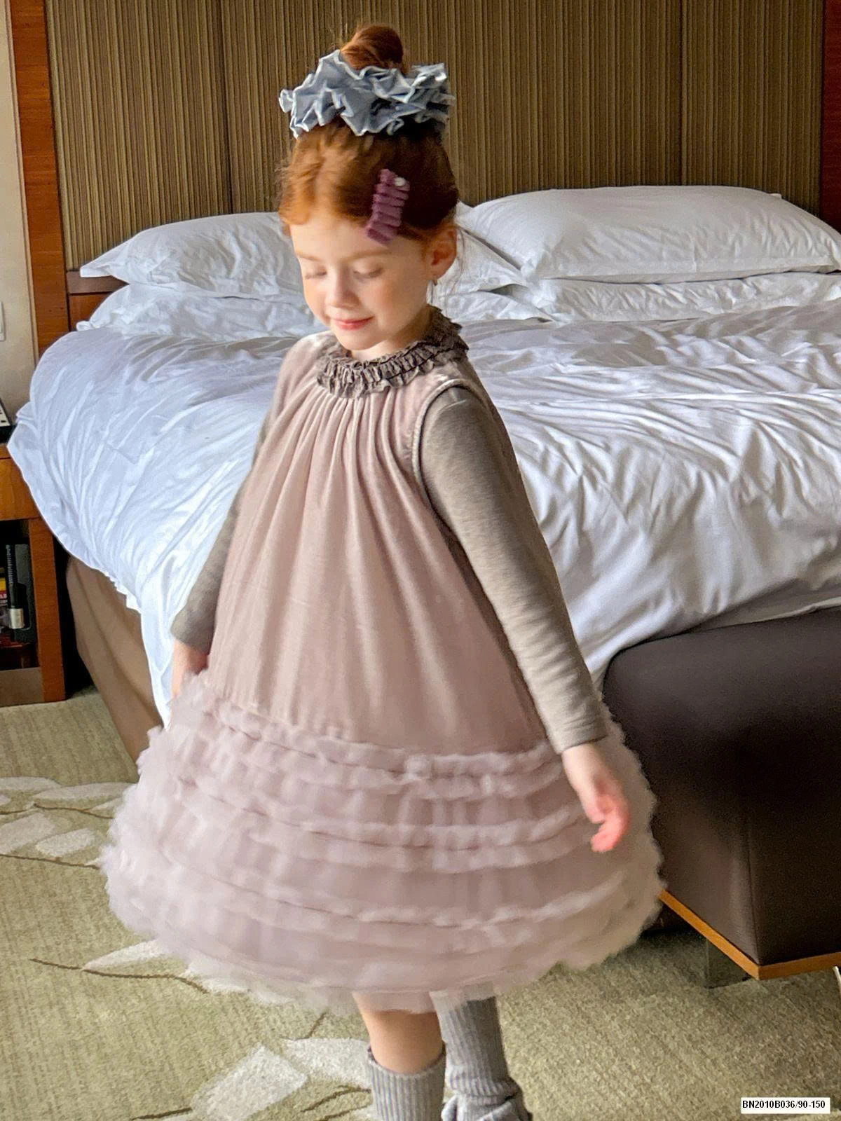 ÁO DÀI TAY CỔ BÈO CHO BÉ