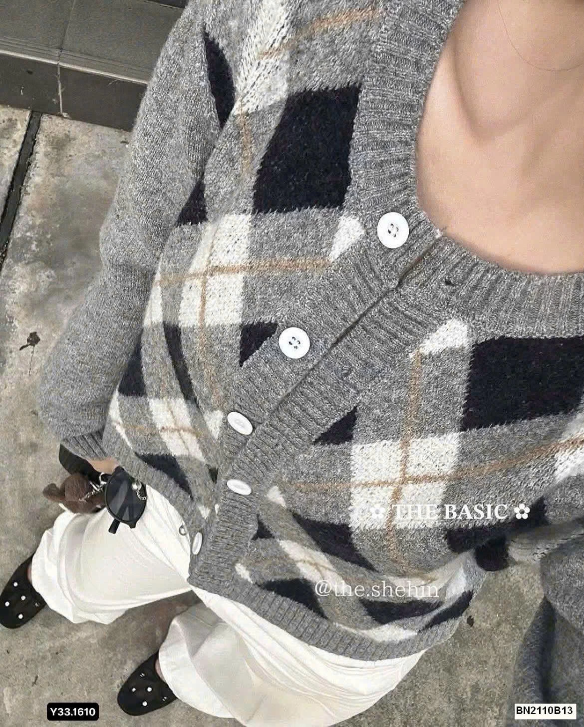 ÁO LEN QUẢ TRÁM WGWE