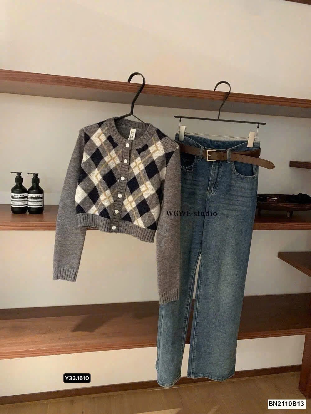 ÁO LEN QUẢ TRÁM WGWE