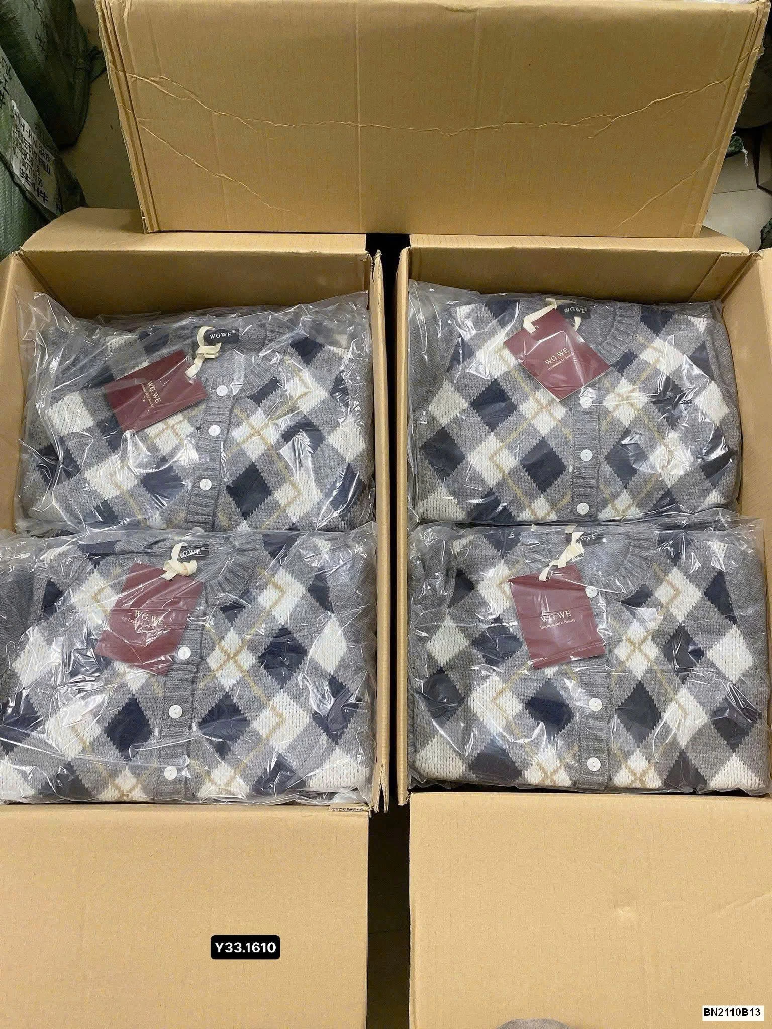 ÁO LEN QUẢ TRÁM WGWE