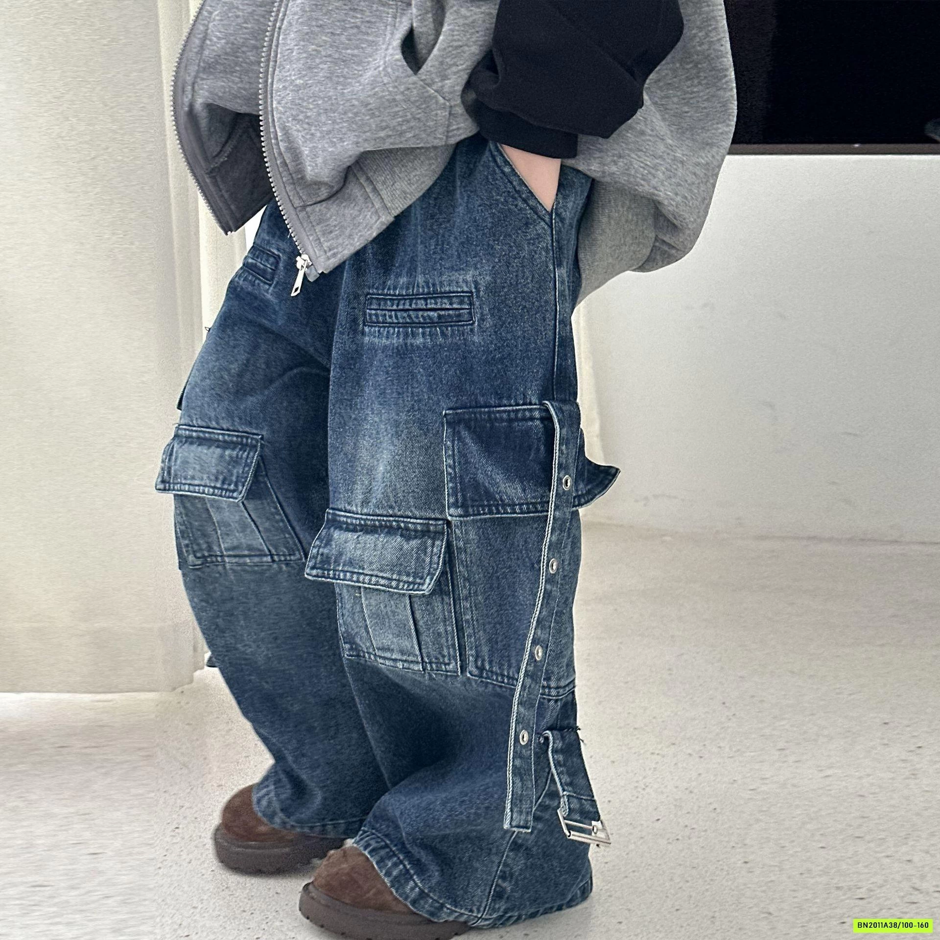 JEANS XANH SUÔNG TÚI HỘP CÁ TÍNH