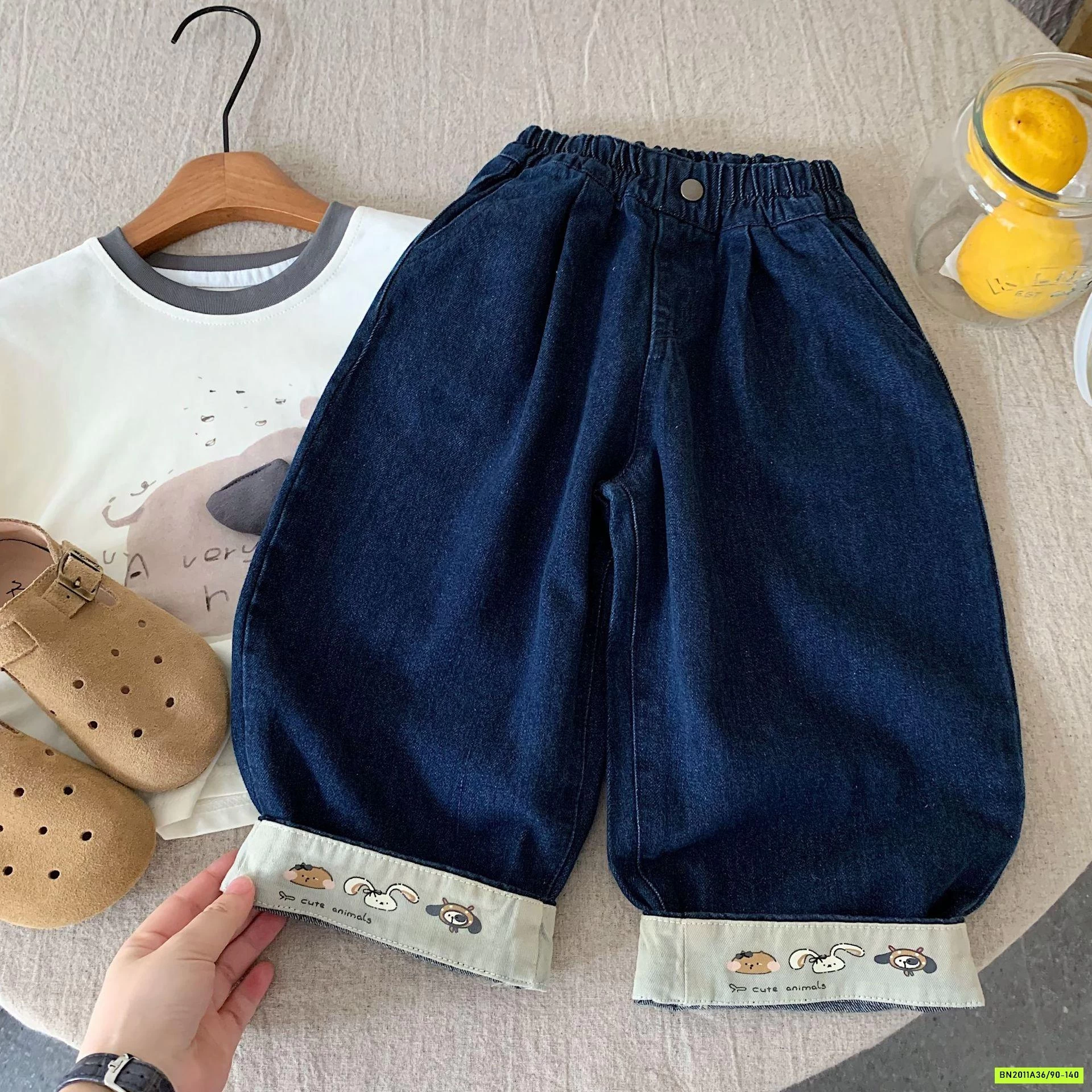 DENIM BAGGY GẤP GẤU IN HÌNH