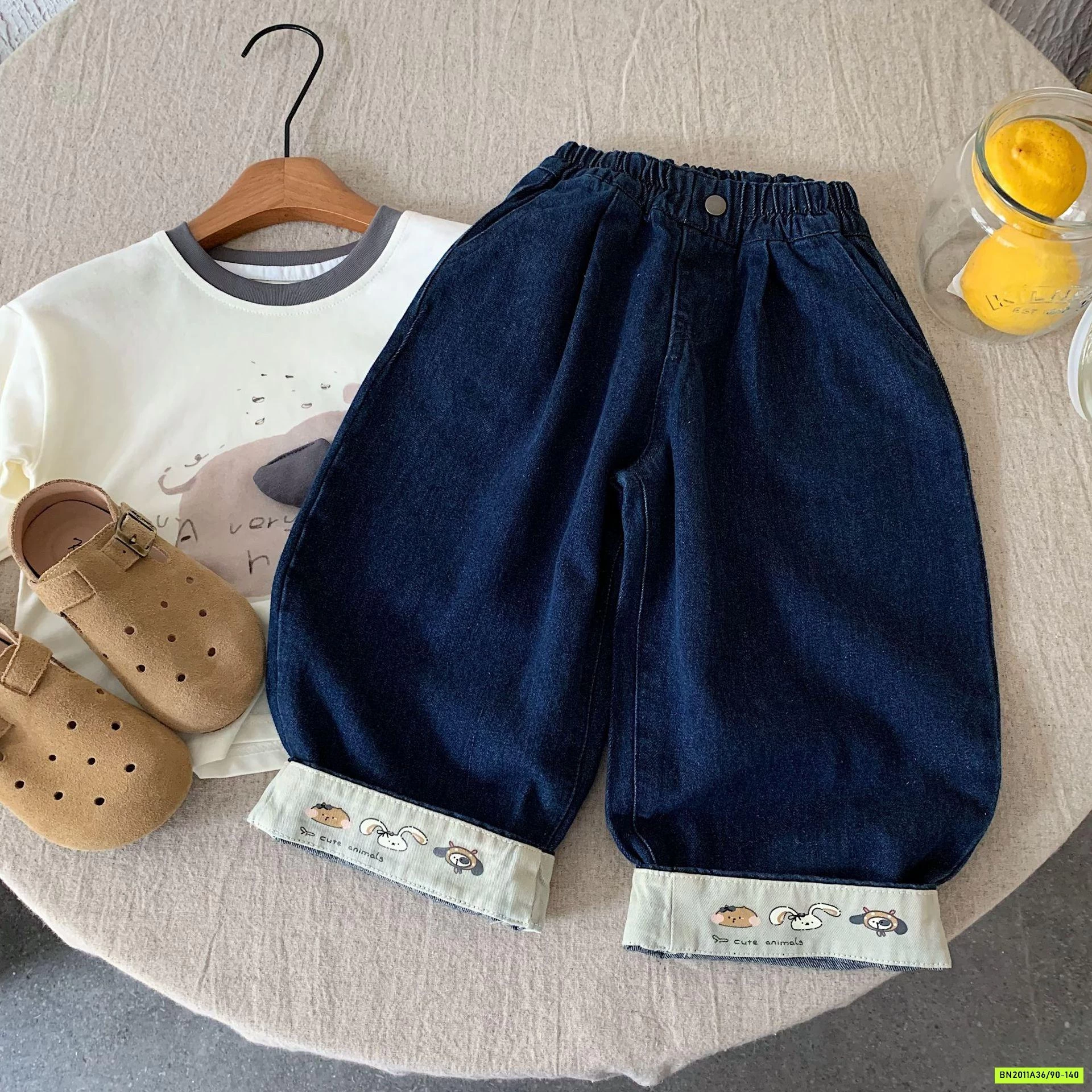 DENIM BAGGY GẤP GẤU IN HÌNH