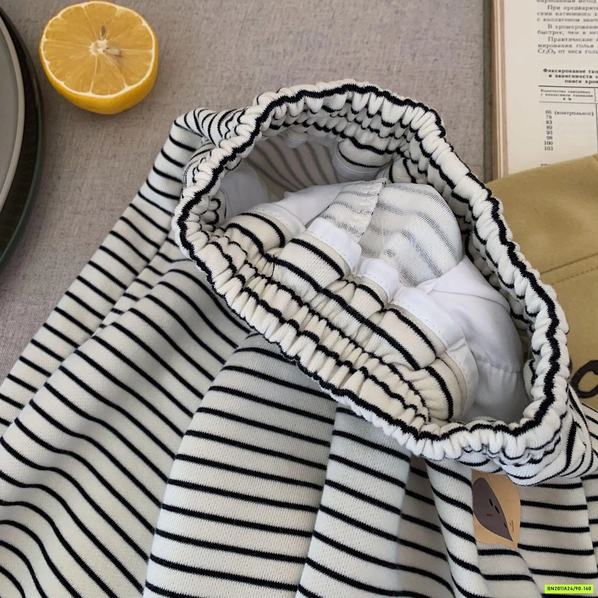 QUẦN BOM NỈ KẺ NGANG