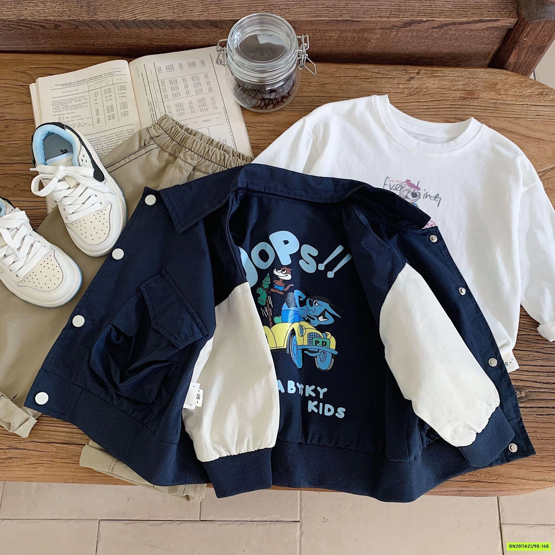 BOMBER GIÓ PHỐI MÀU TAY