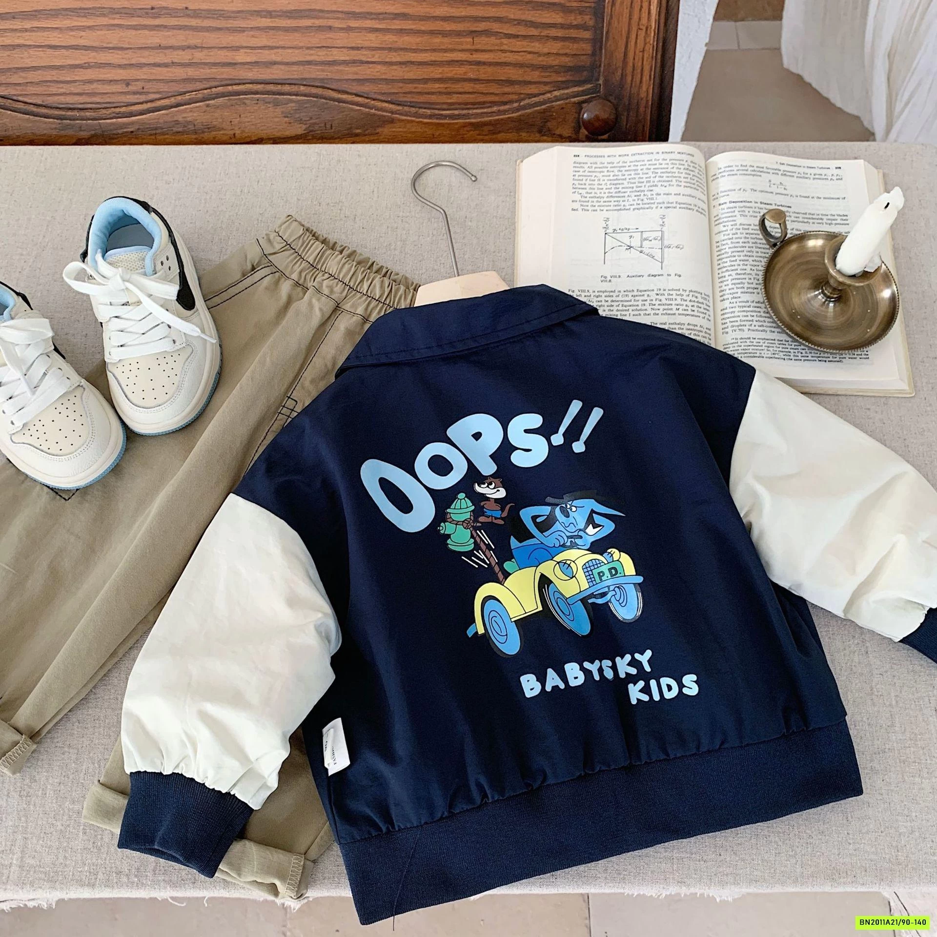 BOMBER GIÓ PHỐI MÀU TAY