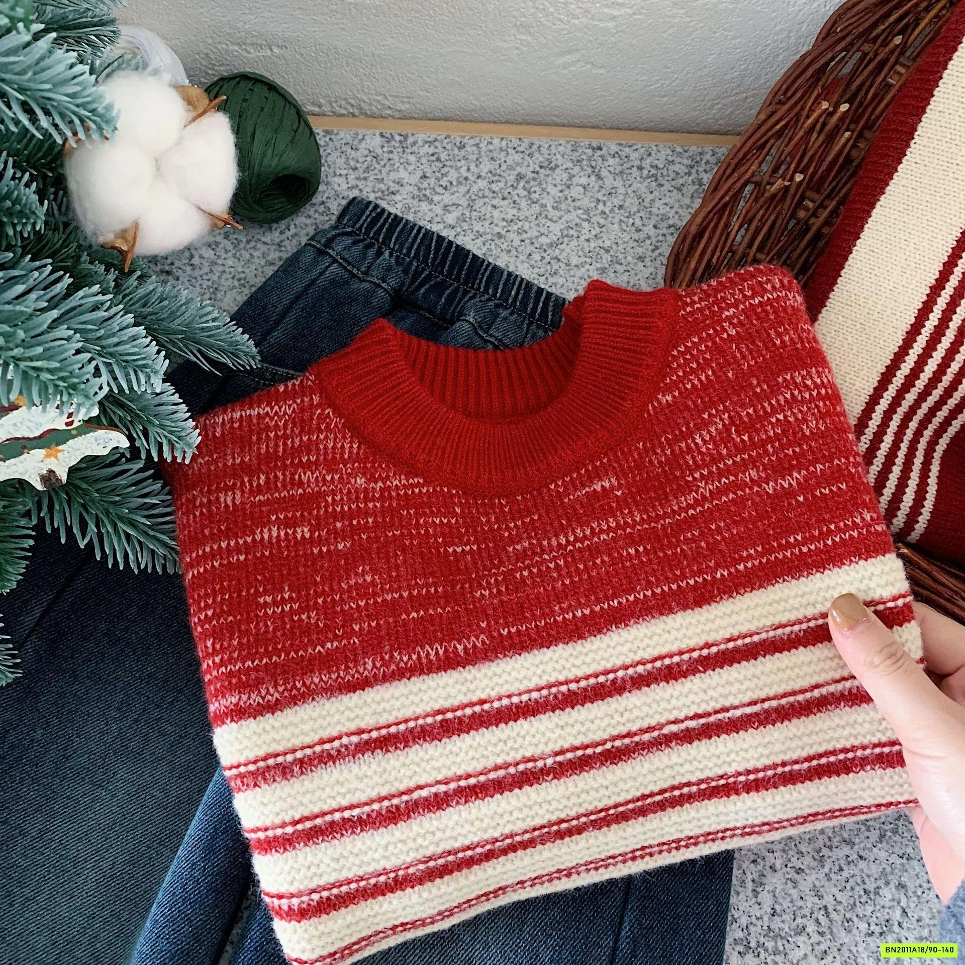 ÁO LEN ĐỎ LOANG KẺ NGANG