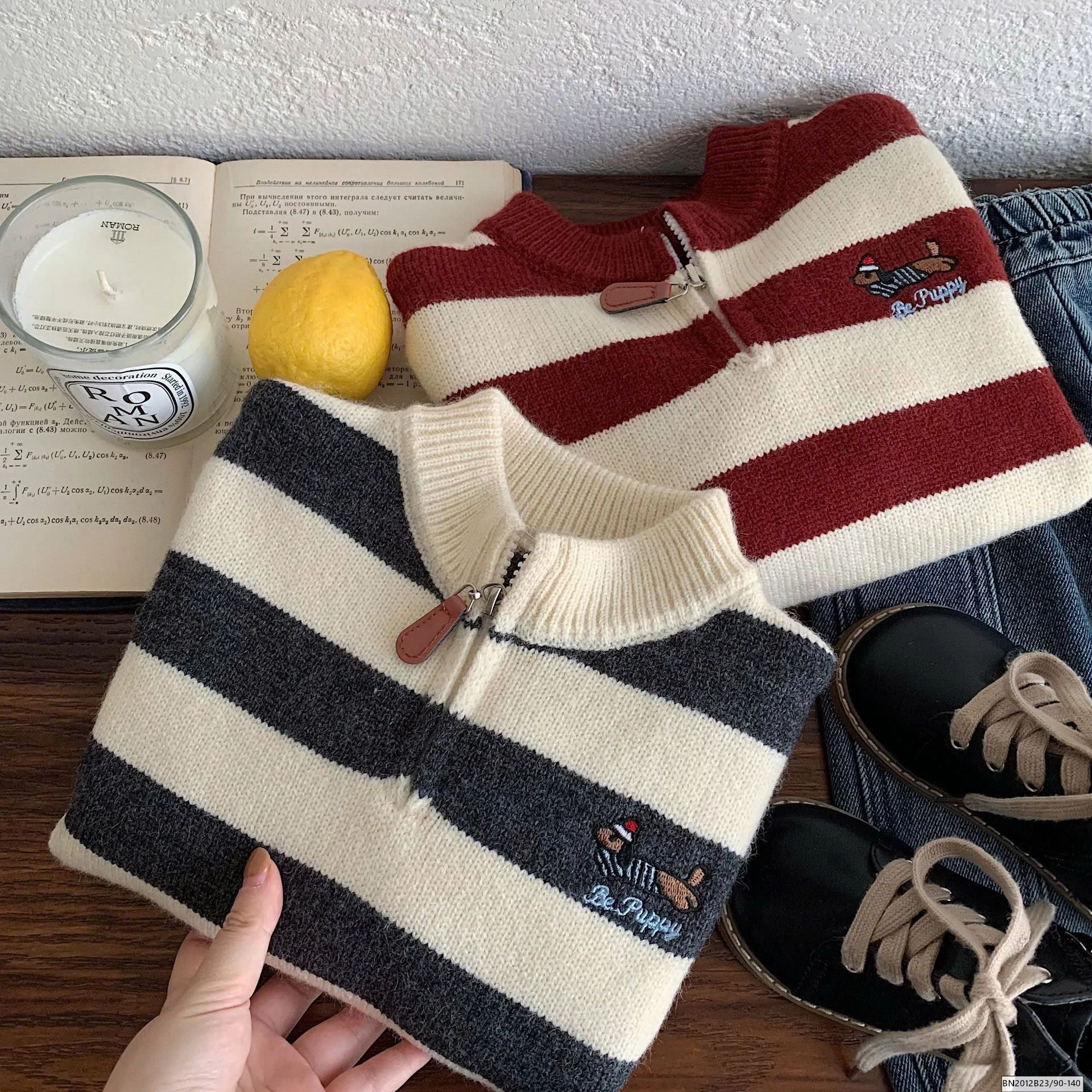 ÁO LEN CỔ KHÓA LOGO CÚN