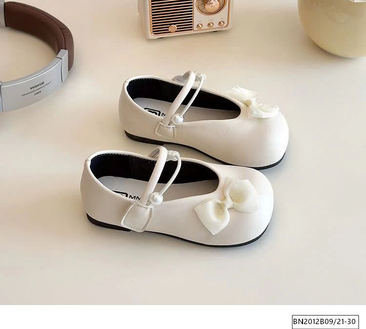 GIÀY BÚP BÊ QUAI MẢNH GẮN NƠ