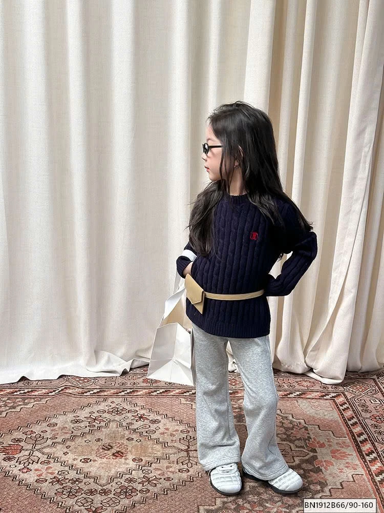 ÁO LEN XOẮN THỪNG AMBB  25H168