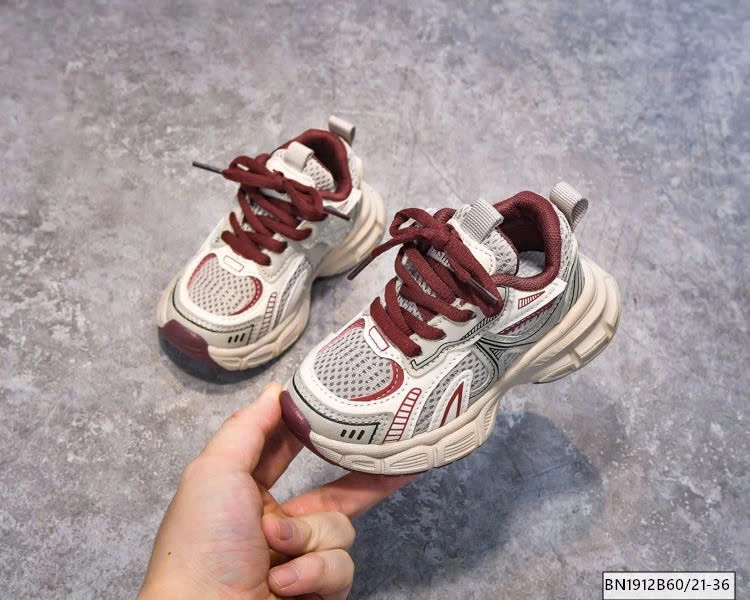 GIÀY THỂ THAO THOÁNG KHÍ – NHẸ CHÂN, LÊN FORM SIÊU ĐẸP