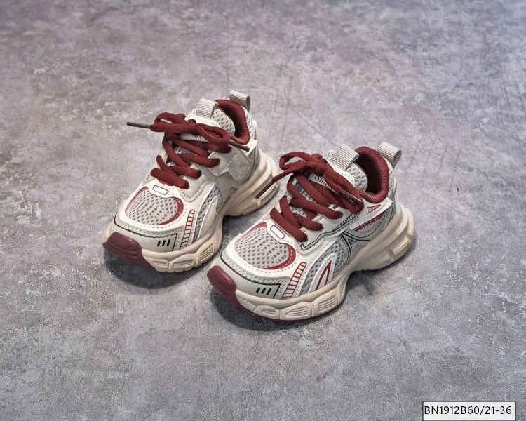 GIÀY THỂ THAO THOÁNG KHÍ – NHẸ CHÂN, LÊN FORM SIÊU ĐẸP