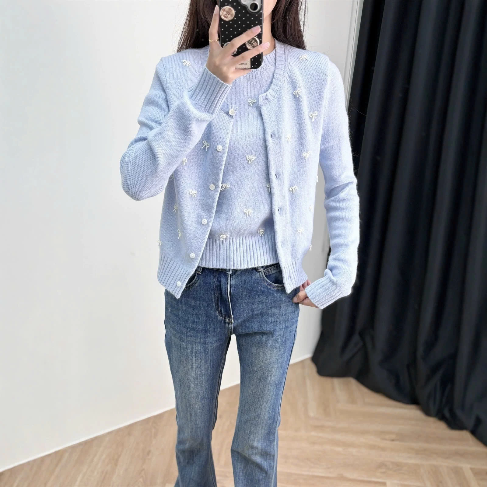 ÁO LEN MỎNG ĐÍNH NƠ