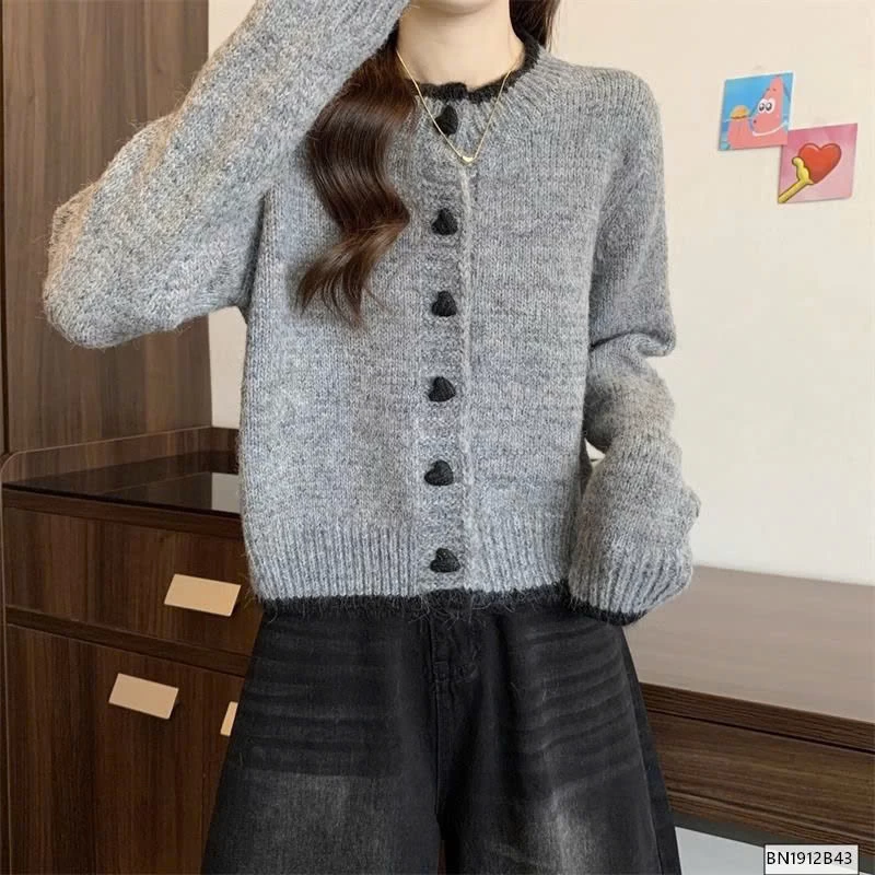 ÁO LEN CÚC TRÁI TYM