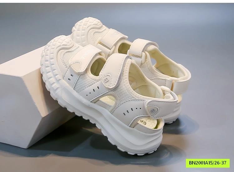 SANDAL QUAI DÁN ĐẾ ĐINH BAECNIA