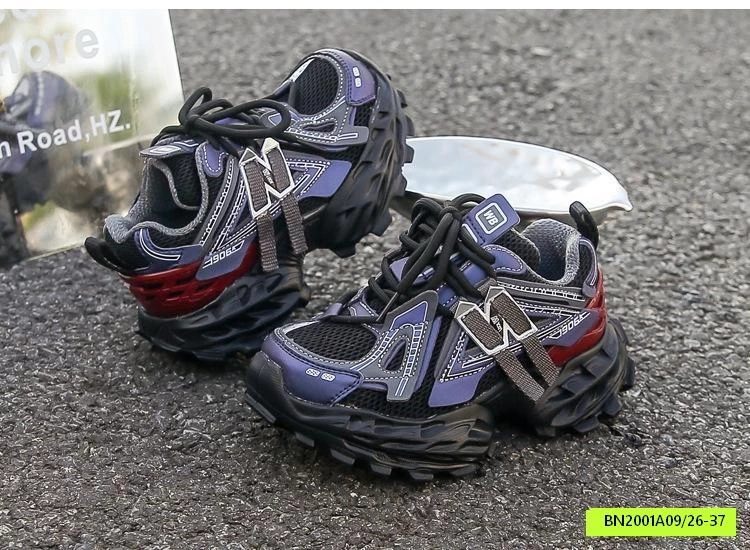 SNEAKER THỂ THAO CHỮ N