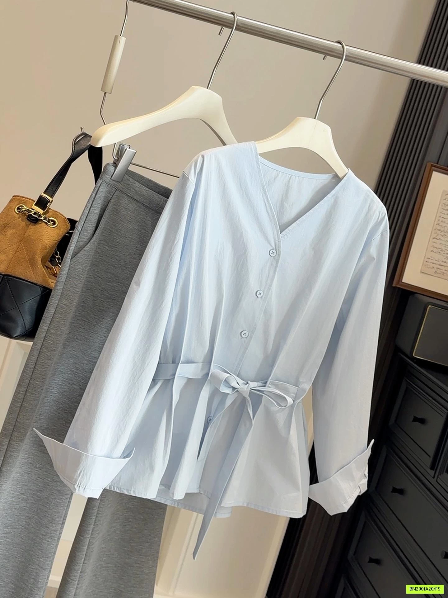 SƠ MI GIẢ THẮT LƯNG ANNA