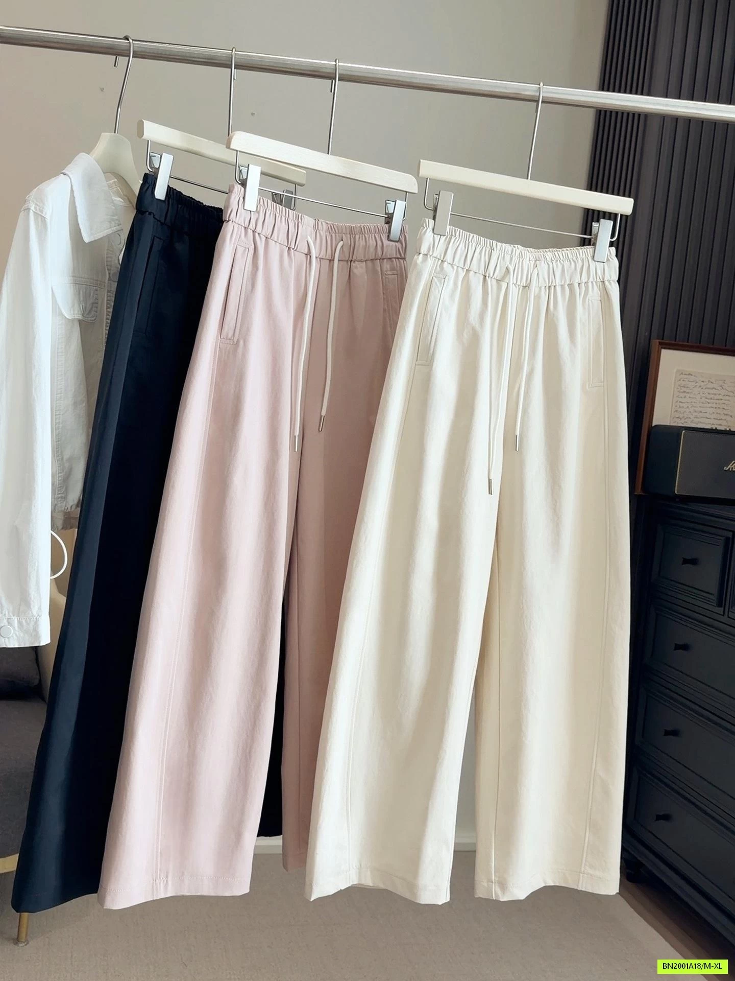 BAGGY THÔ MỀM CẠP CHUN ANNA