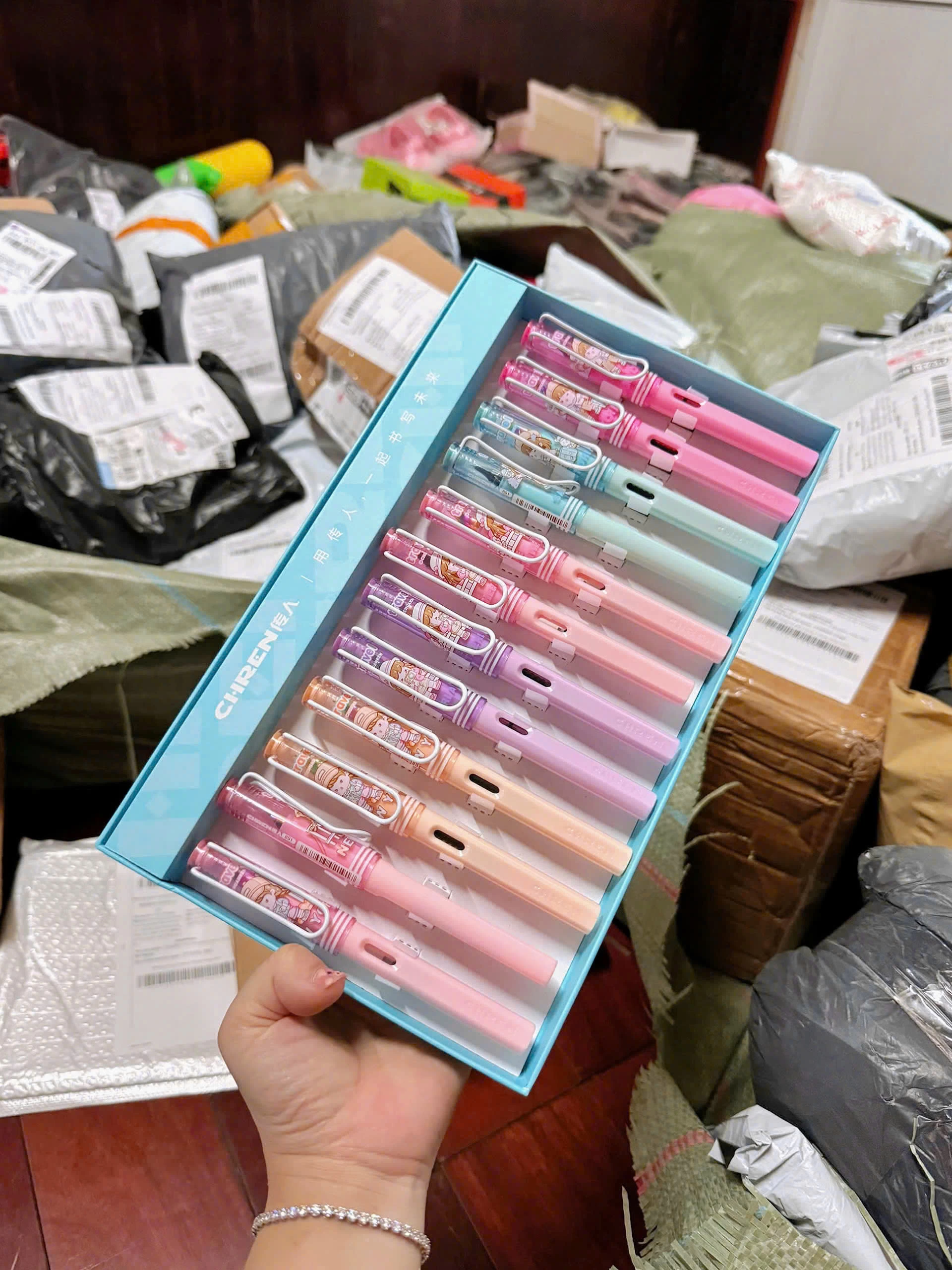 HỘP 12 BÚT MÀI CHREN