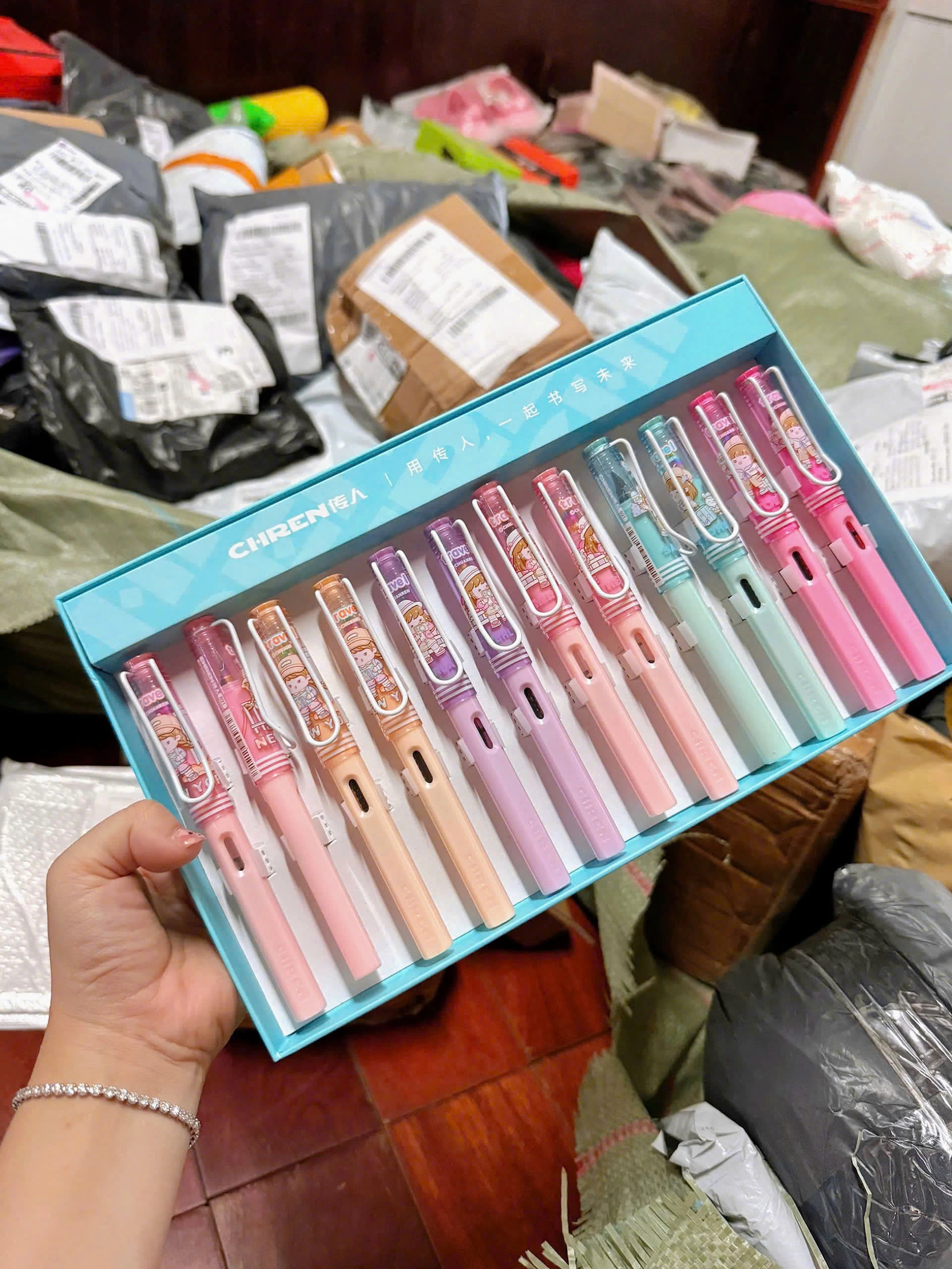 HỘP 12 BÚT MÀI CHREN