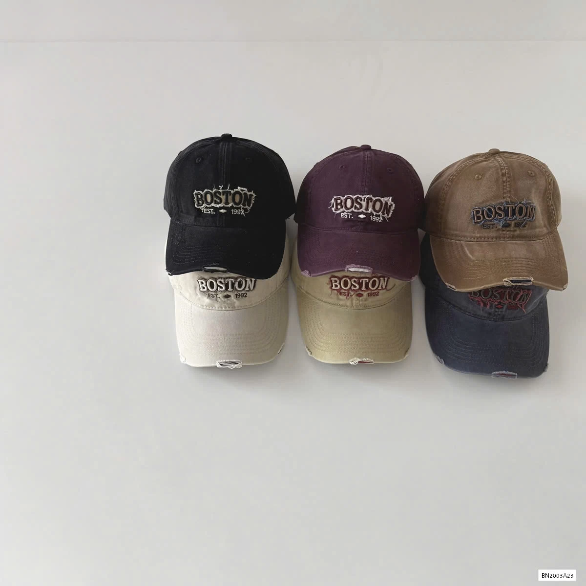 MŨ KẾT RÁCH THÊU CHỮ POSTON