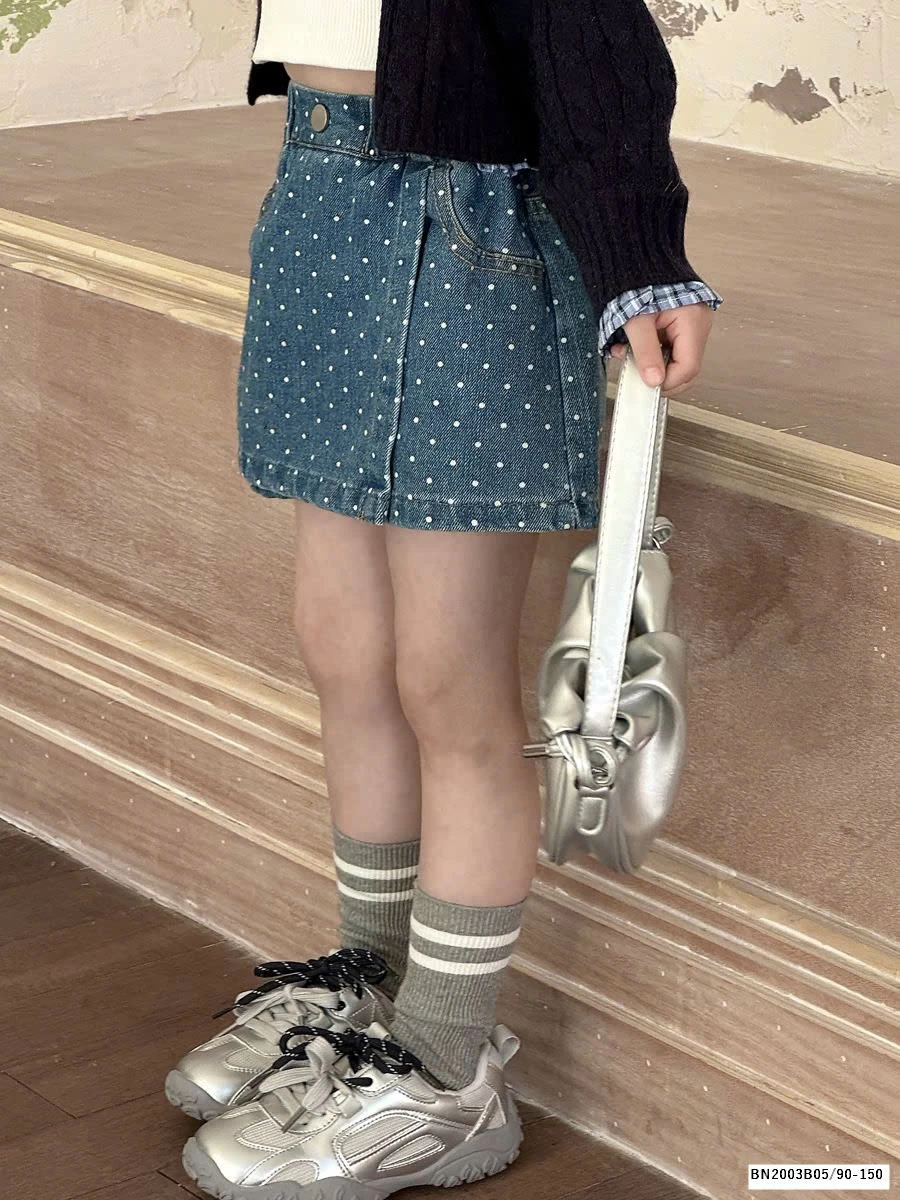 QUẦN VÁY JEAN CHẤM BI BÉ GÁI