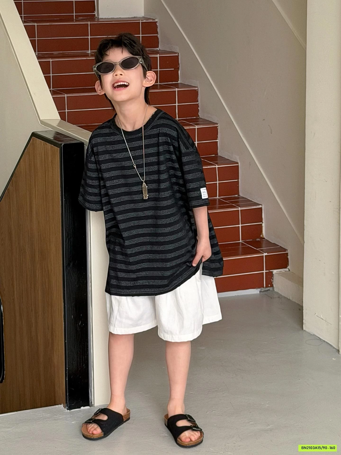 ÁO THUN KẺ XÁM ĐEN