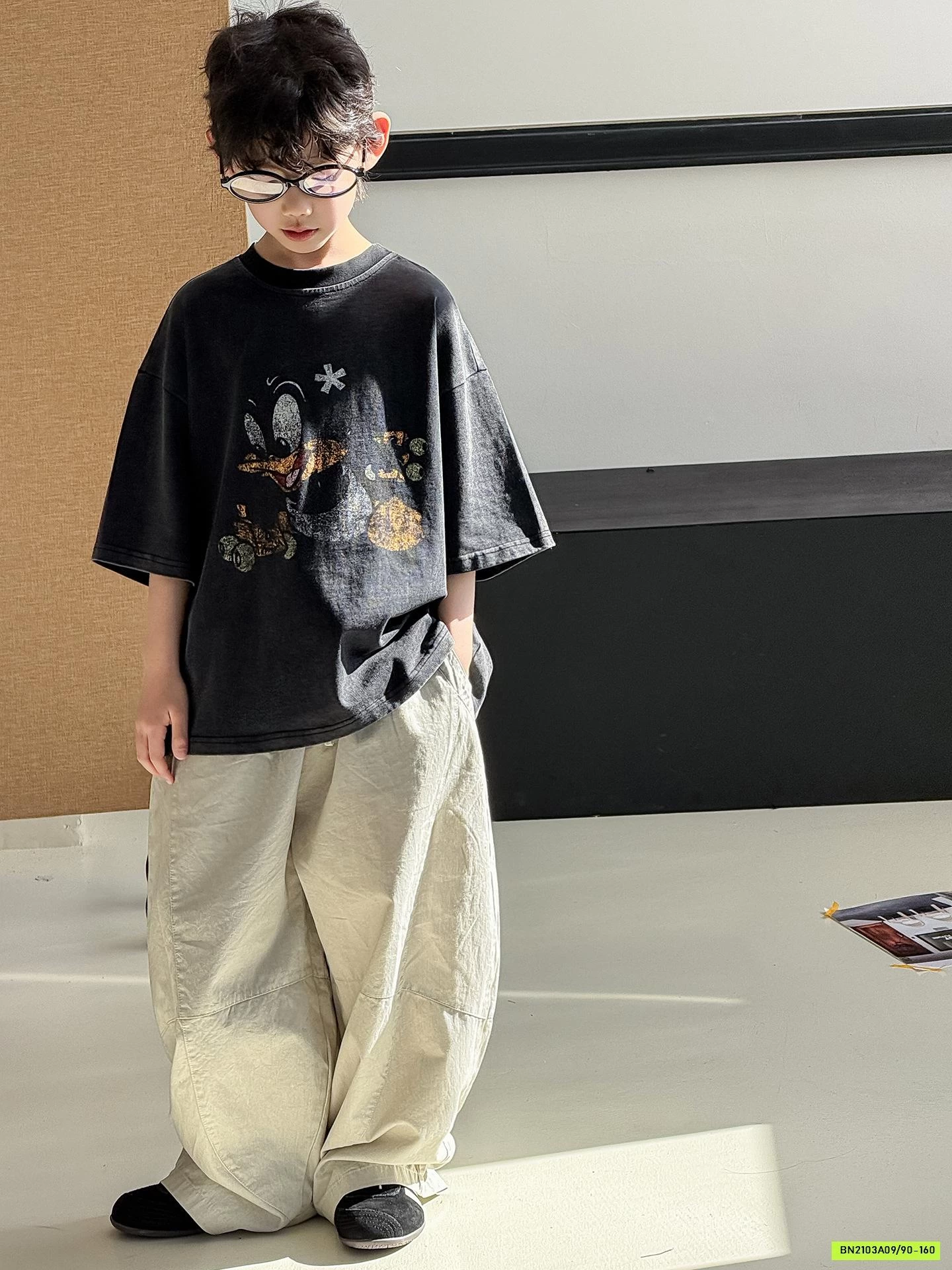 ÁO THUN DONAL XÁM MIX QUẦN BAGGY GIÓ