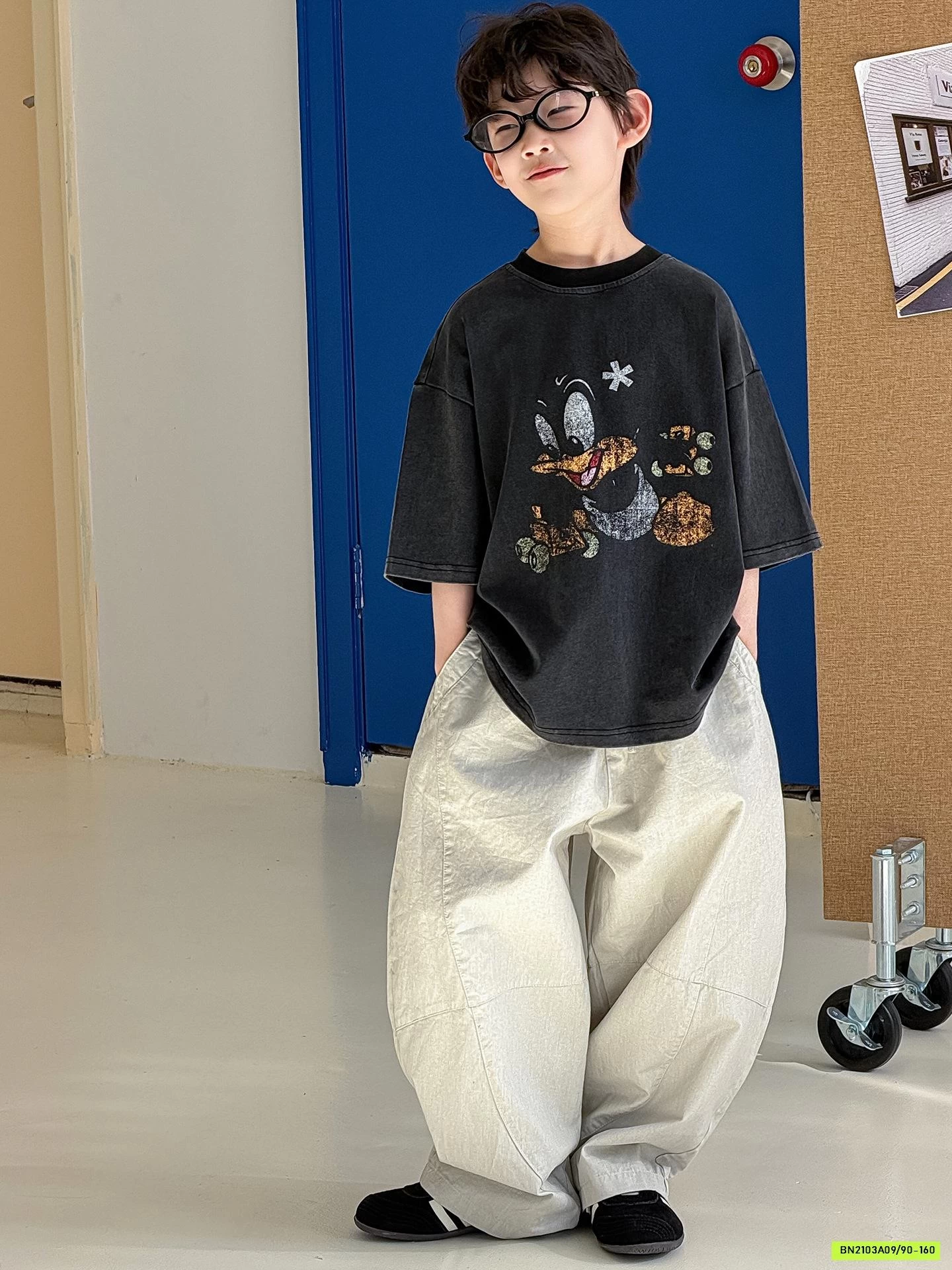 ÁO THUN DONAL XÁM MIX QUẦN BAGGY GIÓ