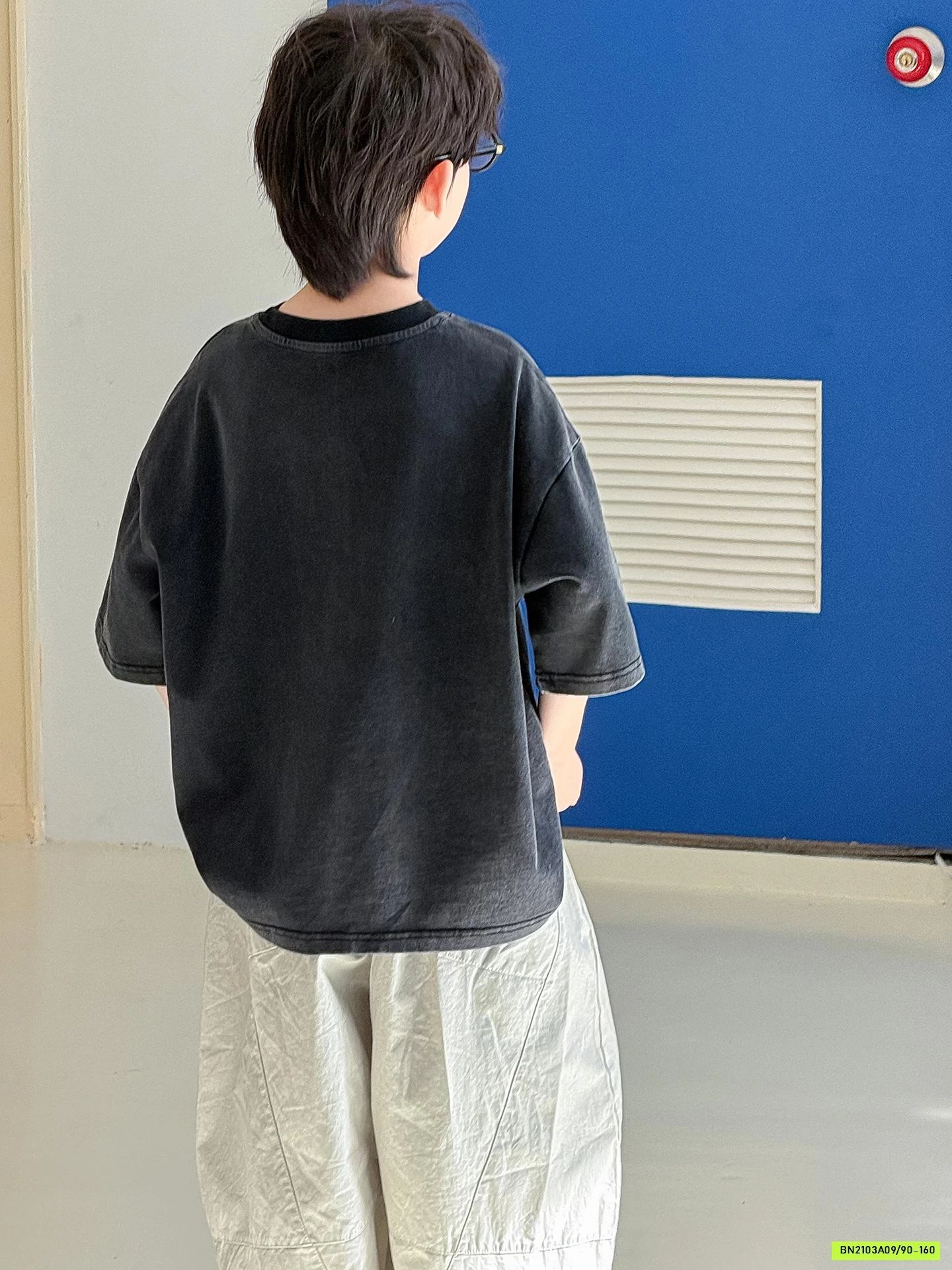 ÁO THUN DONAL XÁM MIX QUẦN BAGGY GIÓ