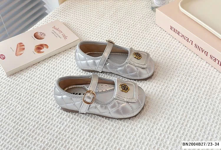 GIÀY BÚP BÊ HOA TRÀ