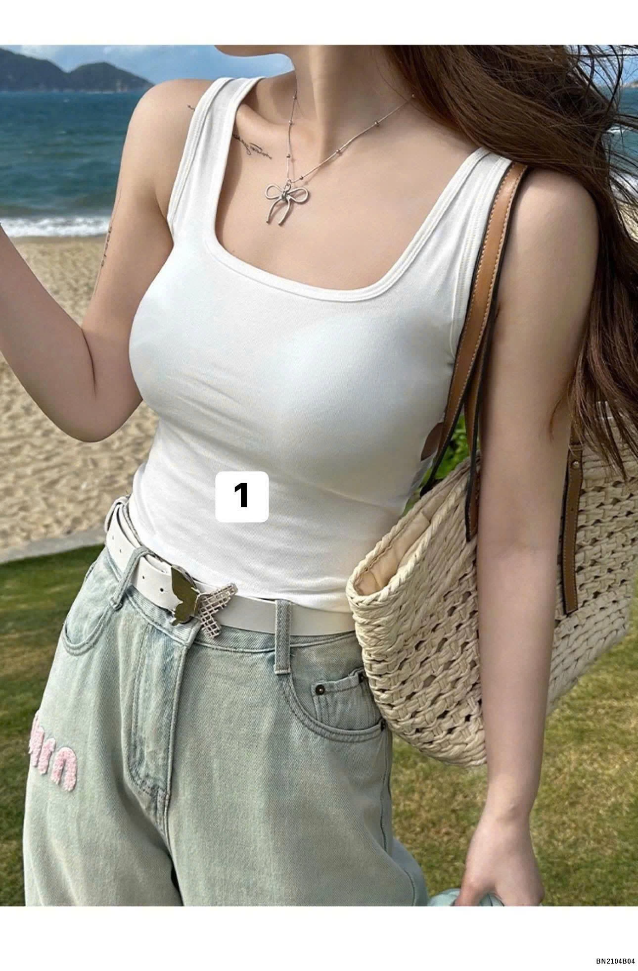 ÁO SÁT NÁCH CỔ U CHO NỮ