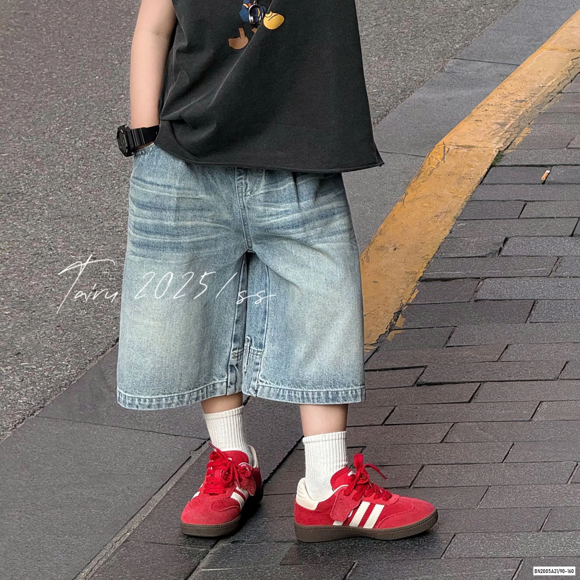 QUẦNG JEANS LỠ BẠC MÀU BASIC