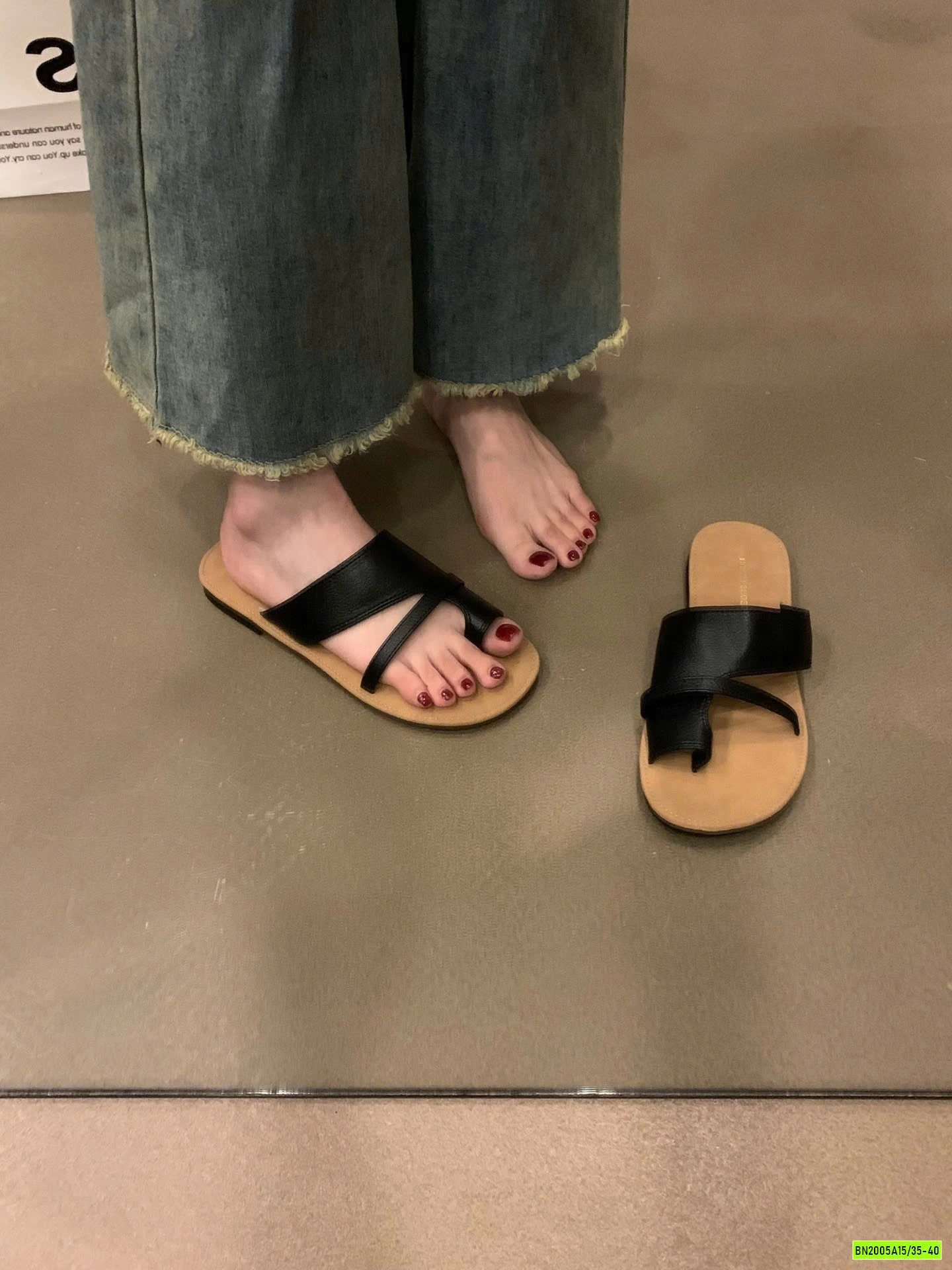 XỎ NGÓN QUA BẢN TO KOREA