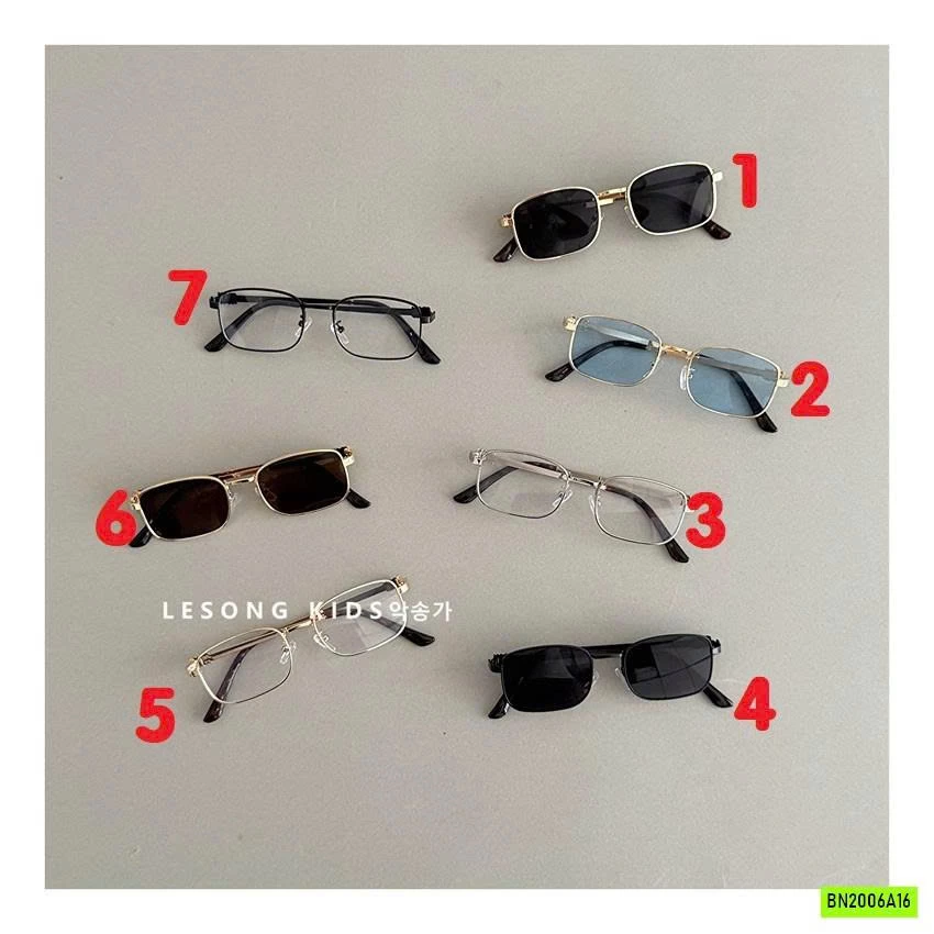 KÍNH THỜI TRANG MẮT VUÔNG