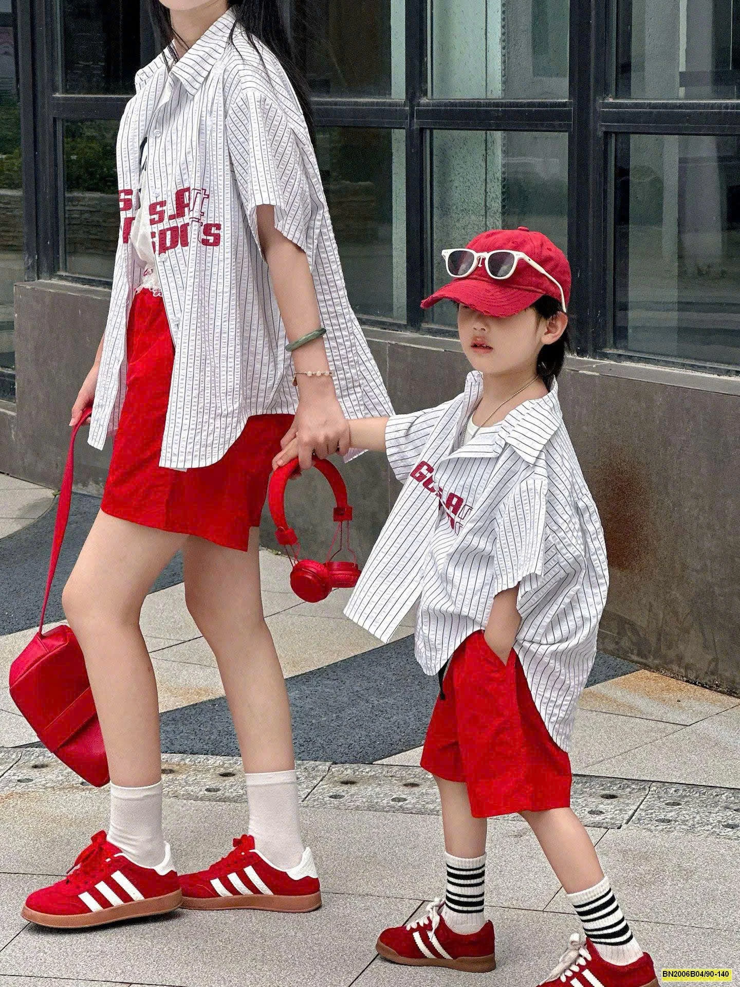 SET ÁO SƠ MI MIX SHORT ĐỎ CHO MẸ VÀ BÉ