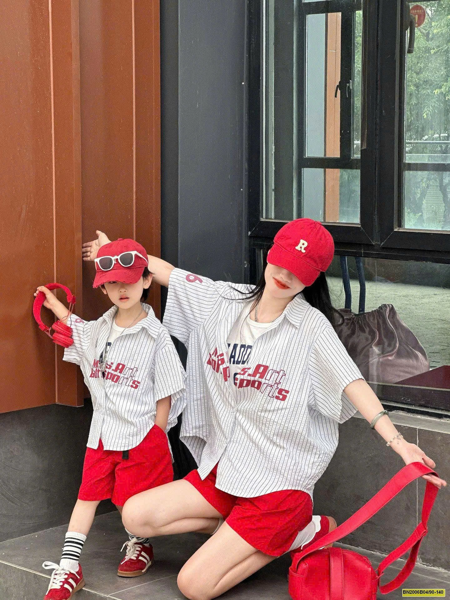 SET ÁO SƠ MI MIX SHORT ĐỎ CHO MẸ VÀ BÉ