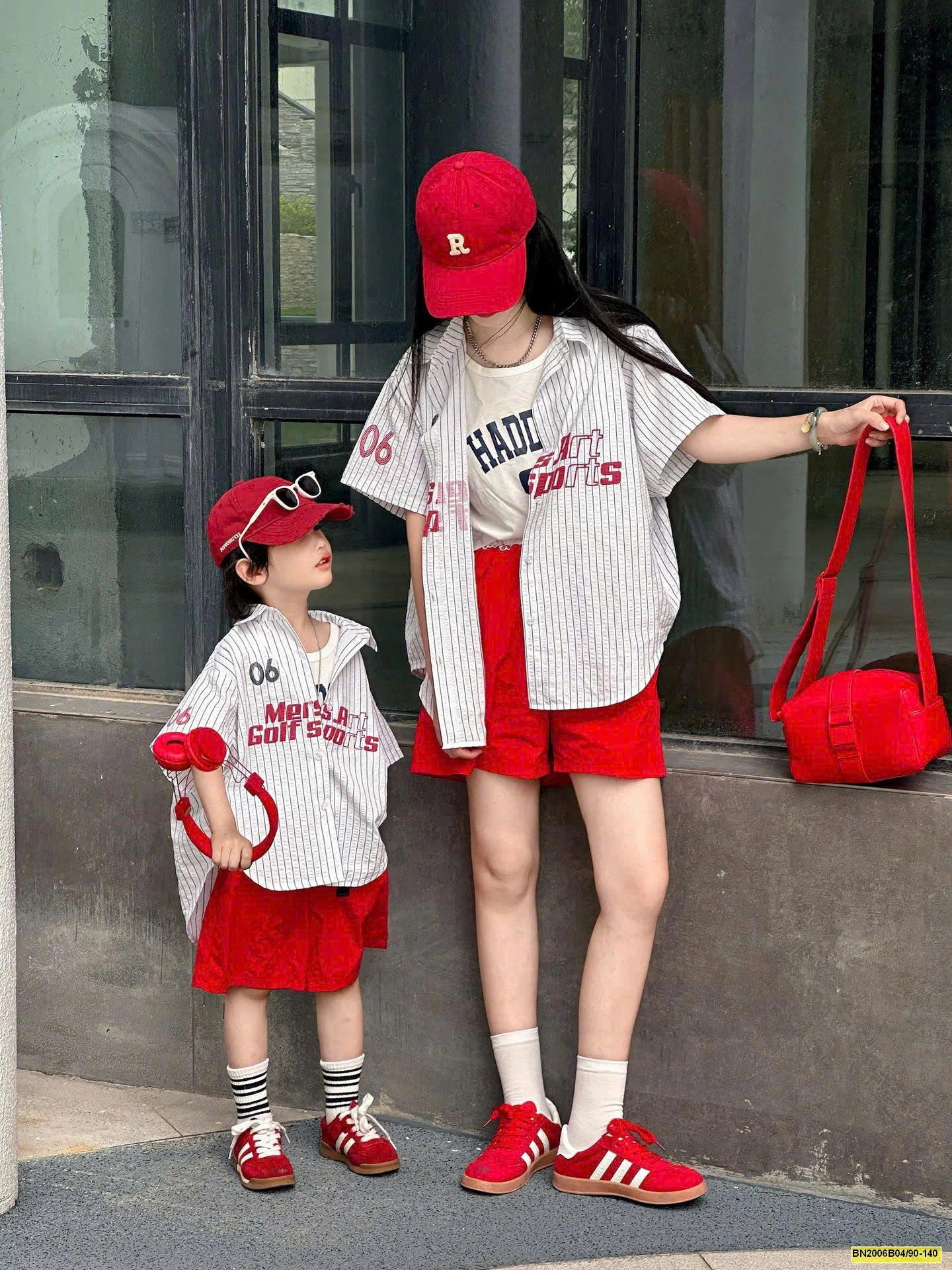 SET ÁO SƠ MI MIX SHORT ĐỎ CHO MẸ VÀ BÉ