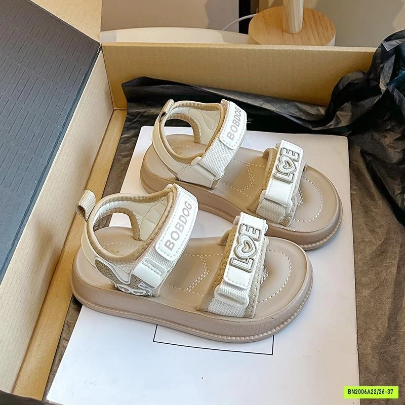 SANDAL LOVE BÉ GÁI