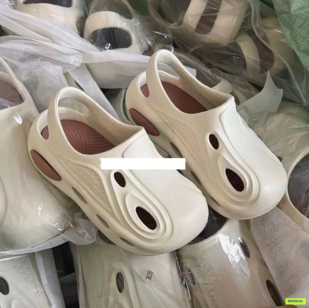 SANDAL GIÀY CROCS SIÊU NHẸ SIÊU BỀN