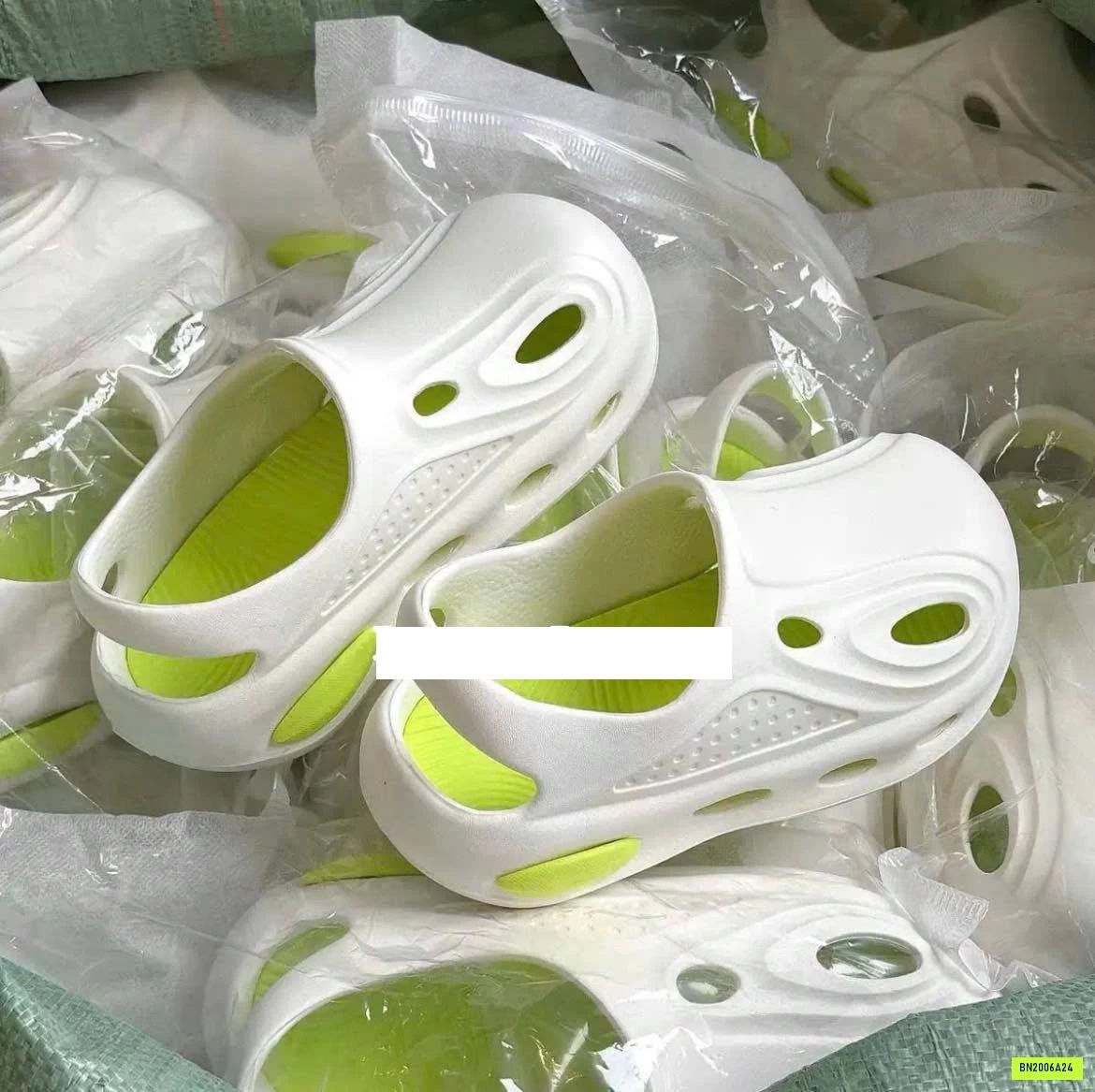 SANDAL GIÀY CROCS SIÊU NHẸ SIÊU BỀN
