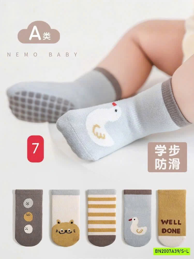 SÉT 5Đ TẤT CHỐNG TRƯỢT NEMO