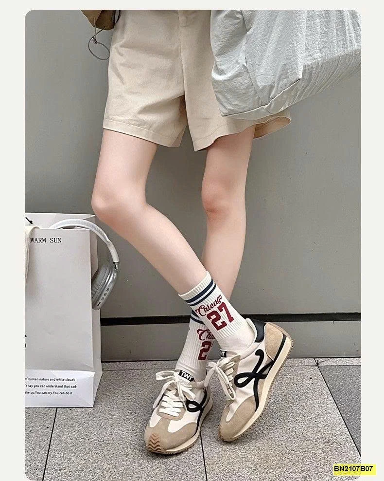 SÉT 5 ĐÔI TẤT CAO CỔ