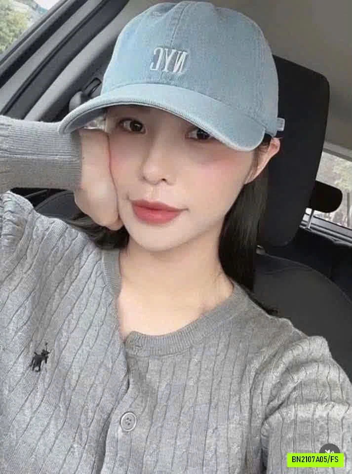 CARDIGAN LEN THÊU LOGO