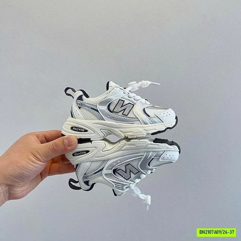 SNEAKER THỂ THAO CHỮ N